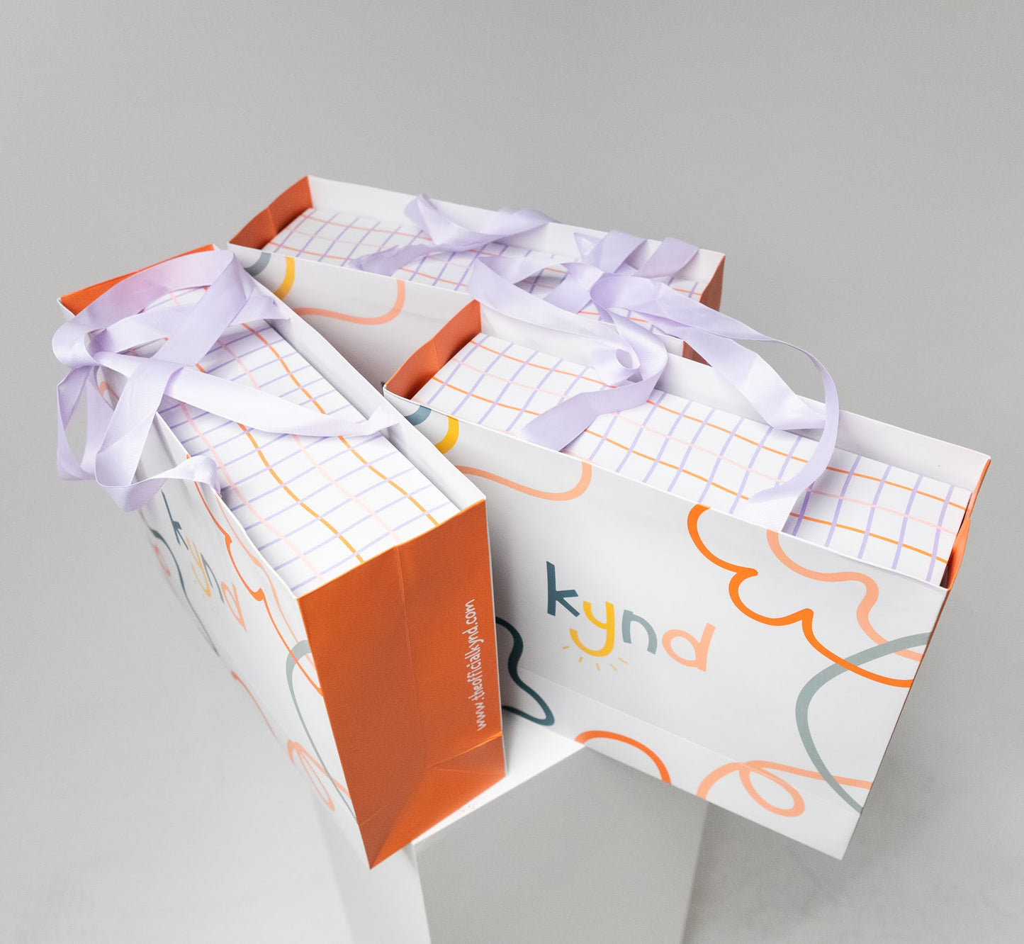 Gift Bag with Wrapping Paper & Card Set